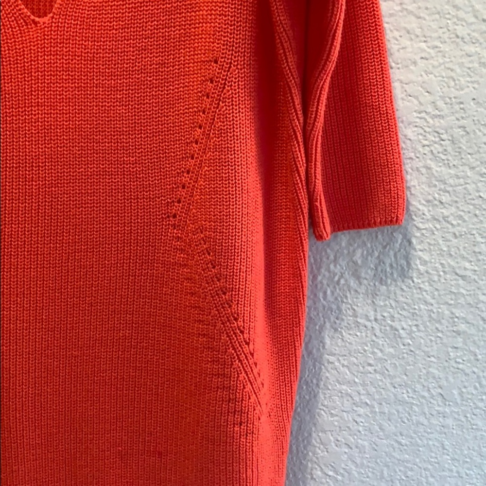 Express Tunic Sweater - Picture 2 of 4